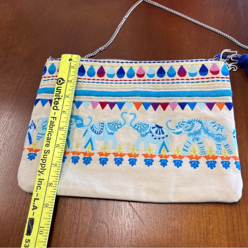 Chico’s Purse Clutch Cross Over Wallet Wristlet Embroidered Elephants Charm - Picture 4 of 11